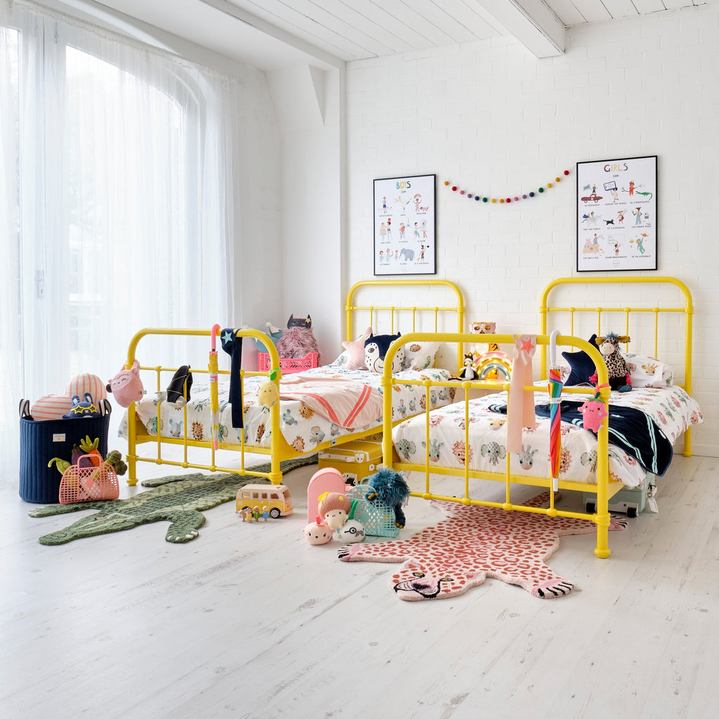 New York Metal Bed Yellow DS Children s Bed Vipack