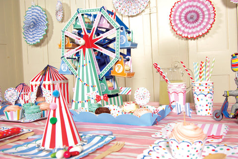PARTY FUN AT THE FAIRGROUND!
