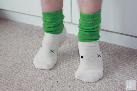HAPPY FEET!